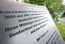 Gedenktafel für Neonazi-Opfer - Bernd Weißbrod/dpa