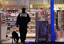 p1400873 - 2 - Jost Wolf