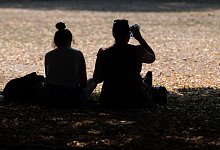 Was hilft im Umgang mit Hitze? - Friso Gentsch/dpa