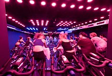 Indoor Cycling - Alexander Heinl/dpa-tmn
