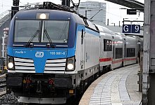 Tschechische Lok zieht neuen ICE L - Federico Gambarini/dpa