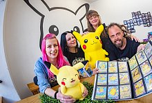 Center 4 ð Tradingcards and more - 1 - Mike-Dennis Müller