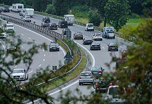 ADAC erwartet heftiges Stau-Wochenende - Uwe Lein/dpa