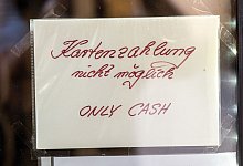 Kartenzahlung - Peter Kneffel/dpa