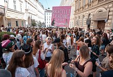 Ein Jahr nach Terroralarm - Swift-Fans treffen sich - Georg Hochmuth/APA/dpa