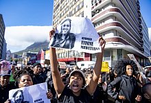 Protest gegen Gewalt an Frauen - Foto: AP