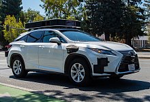 Selbstfahrendes Testauto von Apple - Andrej Sokolow/dpa