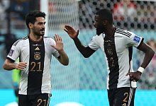 G&uuml;ndogan und R&uuml;diger - Christian Charisius/dpa