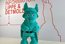 hermann-kuscheltier - 1 - Tourist Information Lippe & Detmold