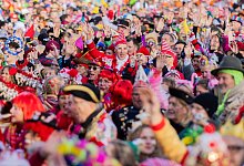 Beginn der Karnevalssession - Köln - Rolf Vennenbernd/dpa