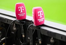 Magenta TV-Mikrofone - Robert Michael/dpa