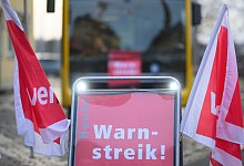 Warnstreik im Regionalverkehr - Robert Michael/dpa