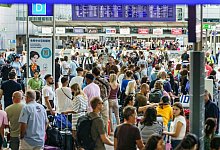Flughafen Frankfurt - Frank Rumpenhorst/dpa