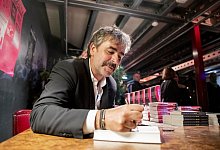 Deniz Y&uuml;cel - Foto: Christoph Soeder/dpa