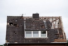 Dachsch&auml;den am Haus - Foto: Marius Becker