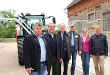 Pflanzenschutz am Rittergut Hornoldendorf - Freya K&ouml;hring