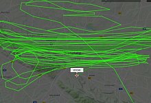 Weite Strecke schon um 0.30 Uhr zur&uuml;ckgelegt: Die Maschine, eine Piper, drehte ab dem sp&auml;ten Abend ihre Runden &uuml;ber der Stadt. - Screenshot: Flightradar24