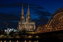 Neue Beleuchtung am K&ouml;lner Dom - Thomas Banneyer/dpa