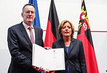 Ernennung des neuen Innenministers - Frank Rumpenhorst/dpa