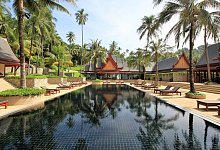 Hotelanlage in Thailand - Foto: Bernhard Krieger/dpa-tmn