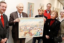 Mit dem K&uuml;nstler im Selbstportr&auml;t im Hintergrund - Foto: LUETGEBRUNE