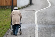 Altersarmut - Foto: Armin Weigel/dpa