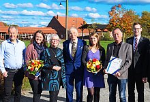 nic4327b - 1 - 1 - Nicole Ellerbrake