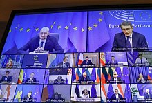 EU-Sondergipfel zur Corona-Pandemie - Foto: Olivier Hoslet/Pool EPA/AP/dpa