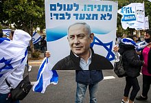 Unterst&uuml;tzung - Foto: Ariel Schalit/AP/dpa