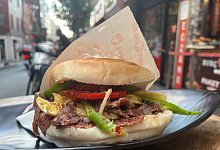 Döner in Istanbul - Anne Pollmann/dpa