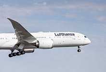 Lufthansa-Maschine - Hannes P Albert/dpa