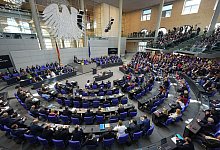 Bundestag - Sondersitzung zur Grundgesetzänderung - Michael Kappeler/dpa