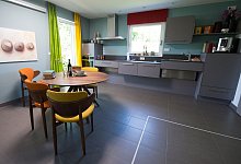 Barrierefreie Küche für Pflegebedürftige und Senioren - Wolfram Kastl/dpa/dpa-tmn