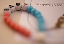 Die Lebenserwartung ist w&auml;hrend Corona-Pandemie teils deutlich gesunken. - Stefan Puchner/dpa