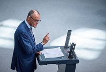 CDU-Chef Friedrich Merz spricht im Bundestag. - Michael Kappeler/dpa