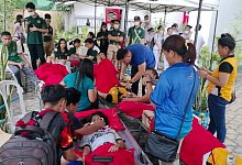 Starkes Erdbeben auf den Philippinen - Uncredited/PHILIPPINE RED CROSS/AP/dpa