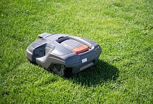 Rasenroboter - Foto: Sebastian Gollnow