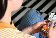 Smartphone-Nutzung bei Jugendlichen - 1 - Elisa Schu/dpa