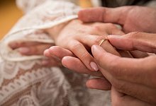 Videokonferenz Online heiraten Hochzeit Urteil - Foto: Christin Klose/dpa-tmn