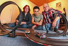 Vor der Rennbahn - Andreas Zobe