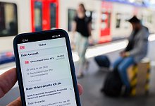 Deutschlandticket - Julian Stratenschulte/dpa