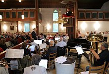 b4 - Thomas Krügler