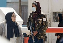 Ein Jahr nach dem Fall von Kabul blickt der Film &laquo;Mission Kabul-Luftbr&uuml;cke&raquo; auf die afghanische Zivilgesellschaft und zeigt Menschen, die trotz allem entschlossen sind zu bleiben. - DOCDAYS Productions/rbb/ARD/dpa