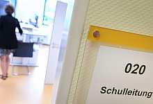 Schulleitung - Arne Dedert/dpa