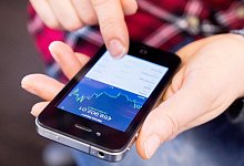 Online-Transaktion f&uuml;r Wertpapierdepots - Foto: Franziska Gabbert/dpa-tmn