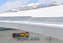 Francesco Friedrich und seinen Crew liegen nach zwei Durchg&auml;ngen im Viererbob in F&uuml;hrung. - Robert Michael/dpa-Zentralbild/dpa