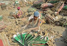 Kinderarbeit und Umweltverschmutzung in Bangladesch - Md Rafayat Haque Khan/ZUMA Press Wire/dpa