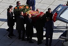 Franco im Sarg - Foto: Emilio Naranjo/POOL EFE/dpa