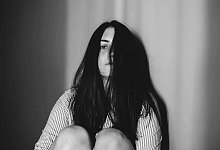 Lisa M. gerät an die falschen Freunde und wird drogenabhängig. Ihre Mutter sucht in der Situation verzweifelt Hilfe - und bekommt sie nicht. Nun möchte sie anderen Eltern in ähnlichen Situation helfen. - Symbolbild Pixabay