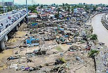 Nach Taifun &laquo;Kalmaegi&raquo; - Philippinen - Philippine Red Cross/XinHua/dpa
